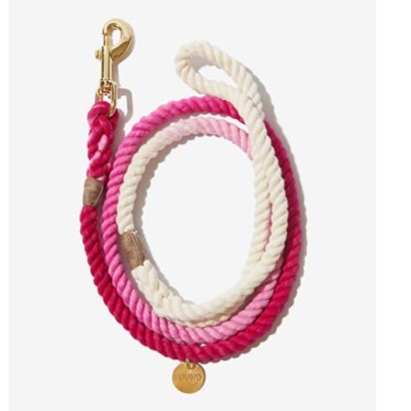 NWT FOUND MY ANIMAL
Hand-dyed Rope Leash. Pink - Picture 2 of 3
